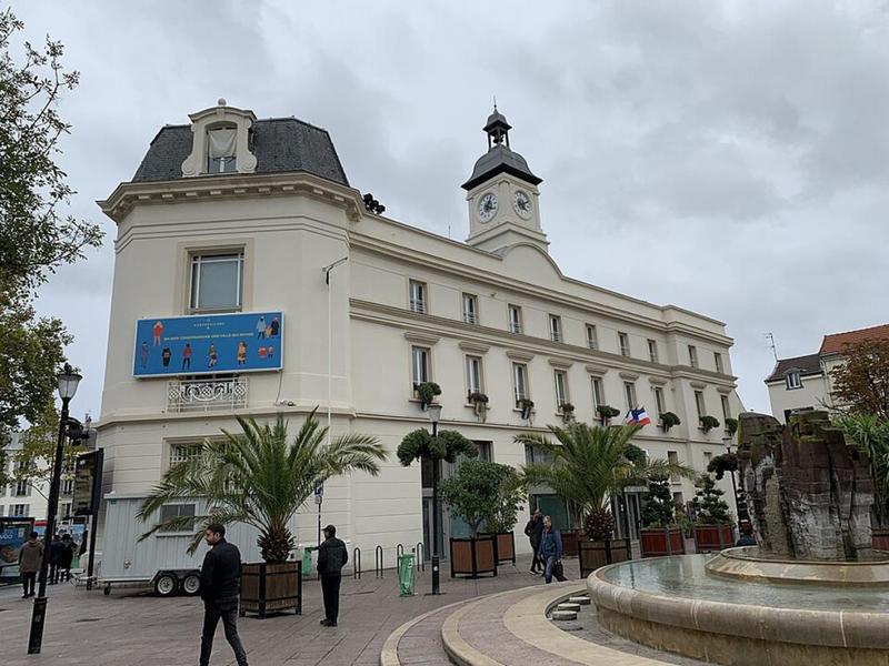 Loft - 90 m² - 3 pièces