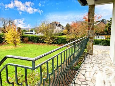 Maison - 105 m² - 4 pièces