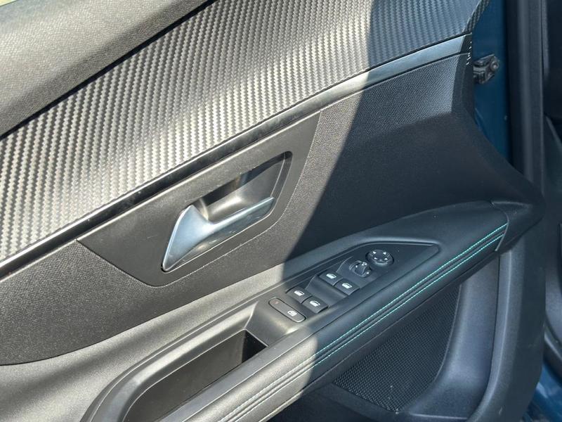 Peugeot 5008 II (2) 1.5 Bluehdi 130 s&amp;S Allure Pack Eat8