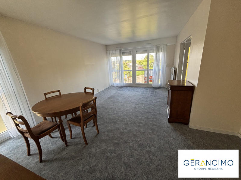 Appartement - 84 m² - 4 pièces