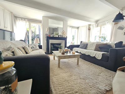 Maison - 184 m² - 6 pièces