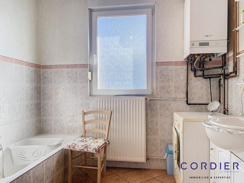 Appartement - 111 m² - 4 pièces