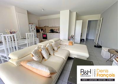 Appartement - 65 m² - 3 pièces