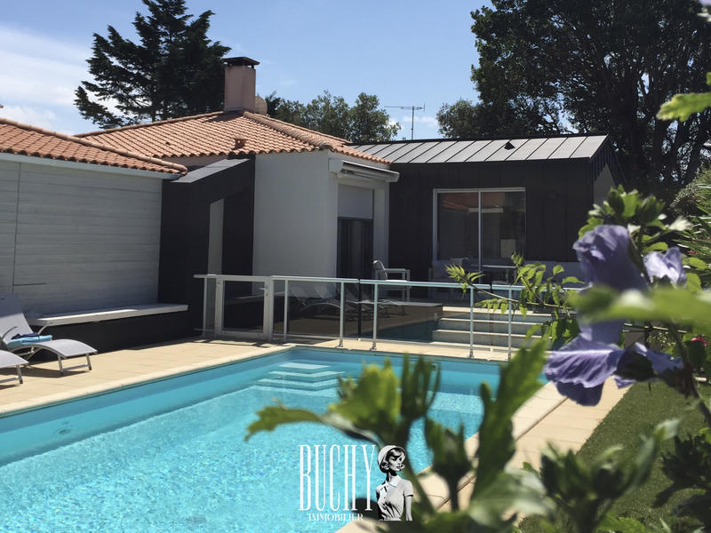 Maison - 170 m² - 5 pièces