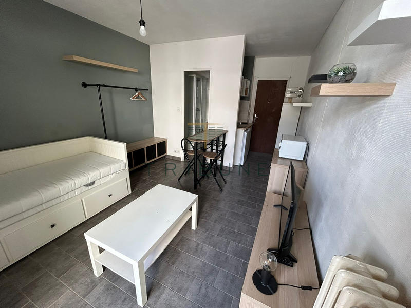 Appartement - 18 m² - 1 pièce