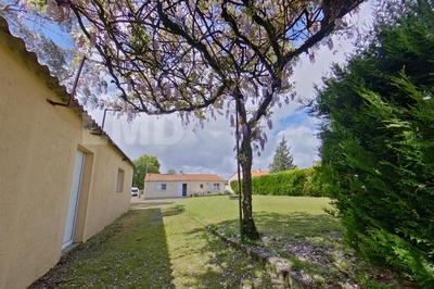 Maison traditionnelle - 97 m² - 5 pièces