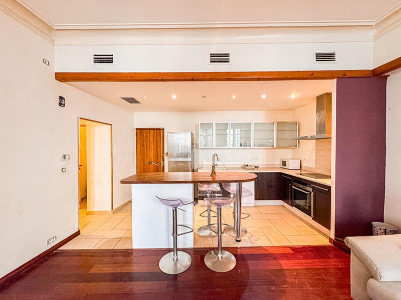 Appartement - 72 m² - 3 pièces