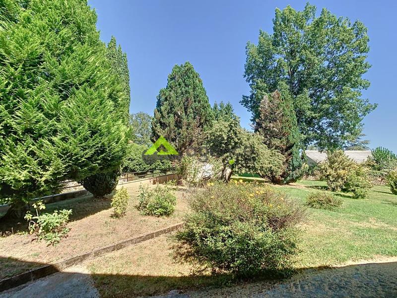 Maison de maîtres - 195 m² - 7 pièces