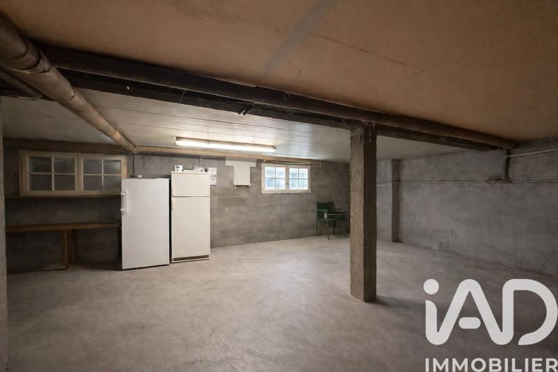 Maison - 181 m² - 7 pièces
