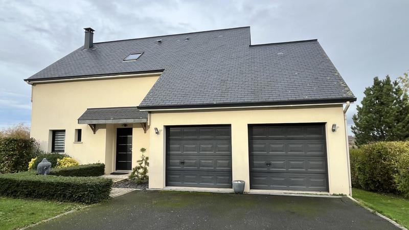 Maison - 128 m² - 5 pièces