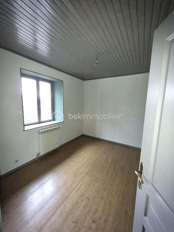 Maison - 178 m² - 7 pièces