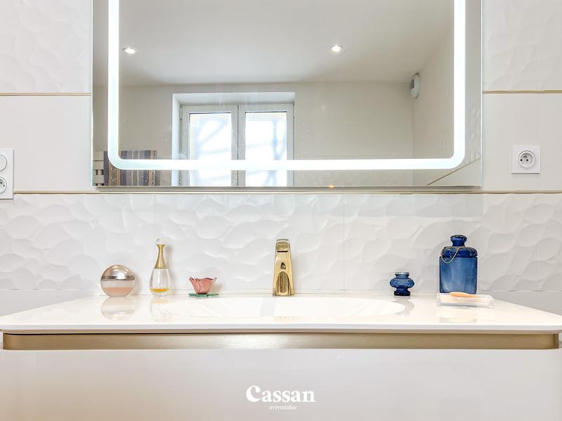 Maison contemporaine - 194 m² - 7 pièces