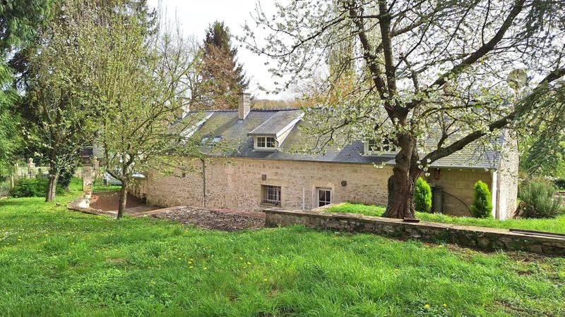 Maison - 160 m² - 5 pièces