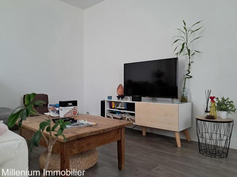 Maison - 200 m² - 8 pièces