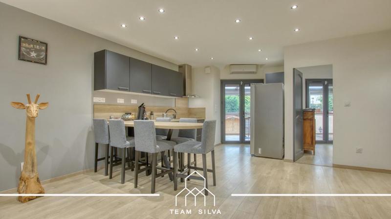 Maison - 110 m² - 4 pièces