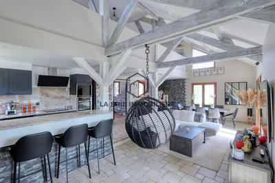 Maison - 160 m² - 6 pièces