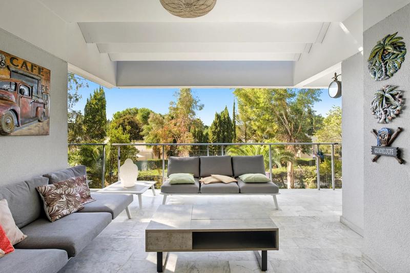 Maison - 185 m² - 7 pièces