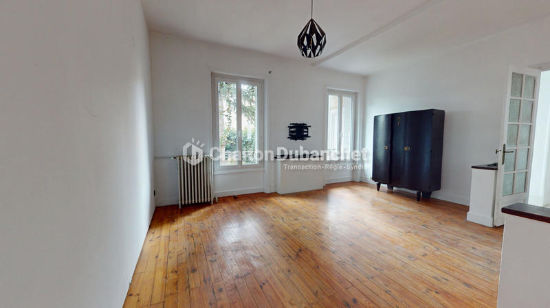 Appartement - 85 m² - 3 pièces
