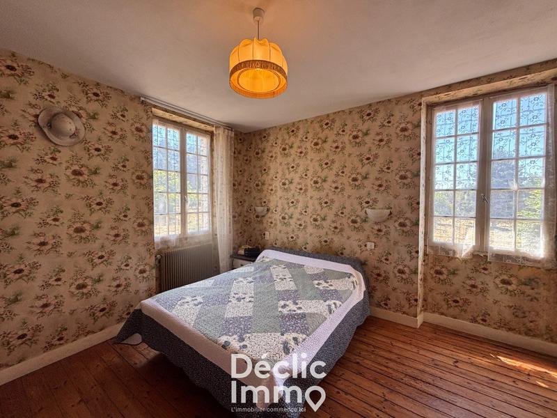 Maison - 165 m² - 9 pièces