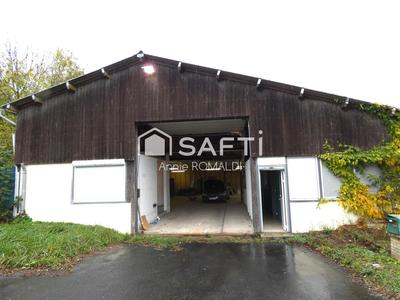 Local commercial - 300 m² - 4 pièces