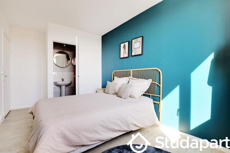 Chambre - 10 m² - 1 pièce