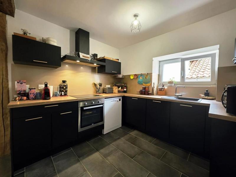 Maison - 104 m² - 6 pièces