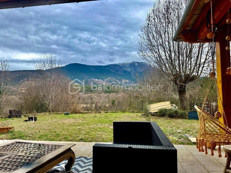 Villa - 225 m² - 8 pièces