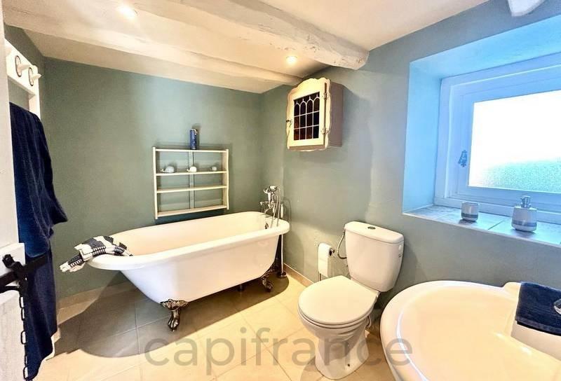 Maison en pierre - 190 m² - 5 pièces