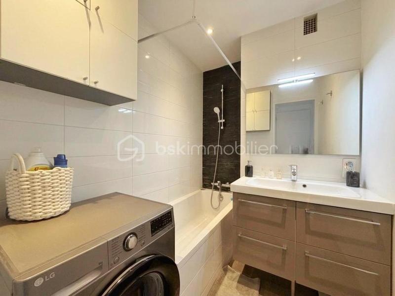 Appartement - 67 m² - 4 pièces