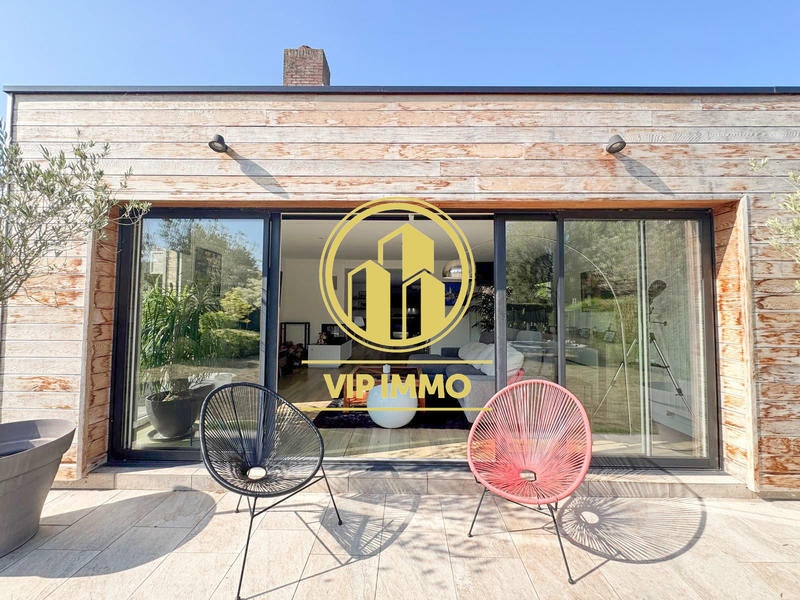 Maison - 141 m² - 5 pièces