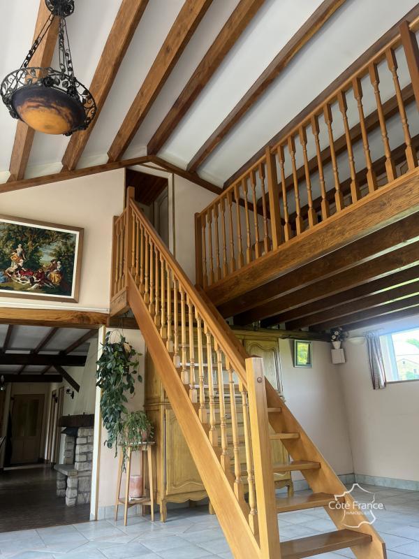 Propriété - 101 m² - 4 pièces