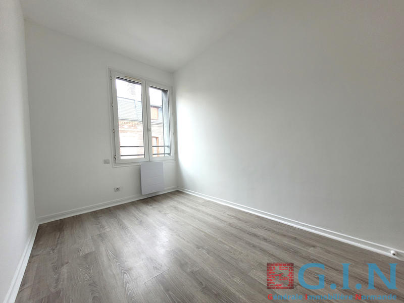 Appartement - 111 m² - 5 pièces