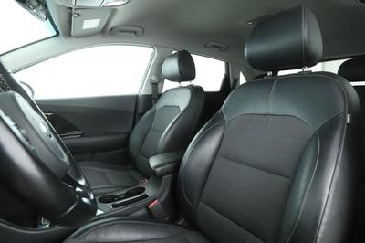 Kia Niro 1.6 GDi Isg Hybride Active Dct6 141 ch