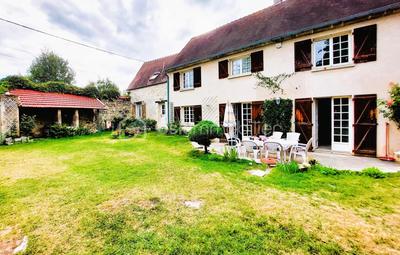 Maison en pierre - 178 m² - 7 pièces