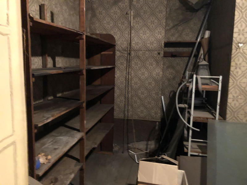 Maison - 250 m² - 11 pièces