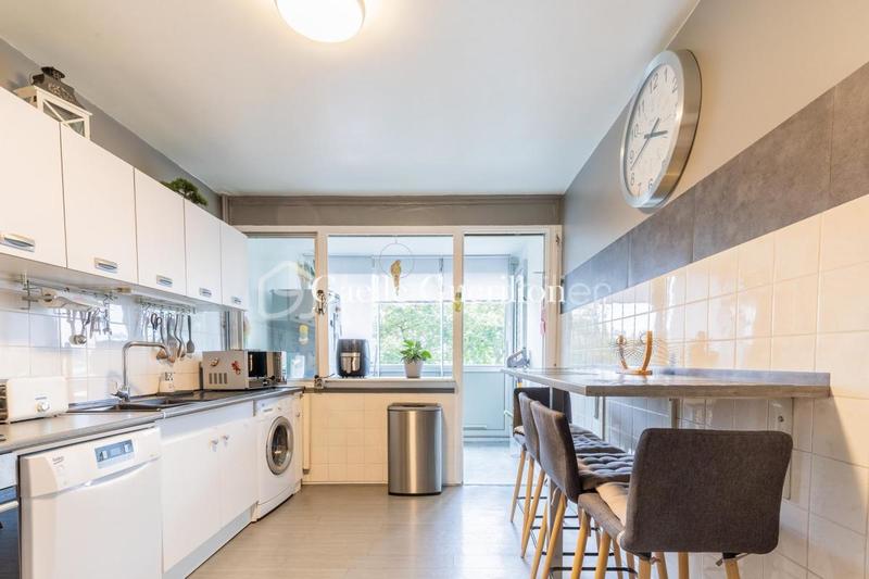 Appartement - 91 m² - 4 pièces