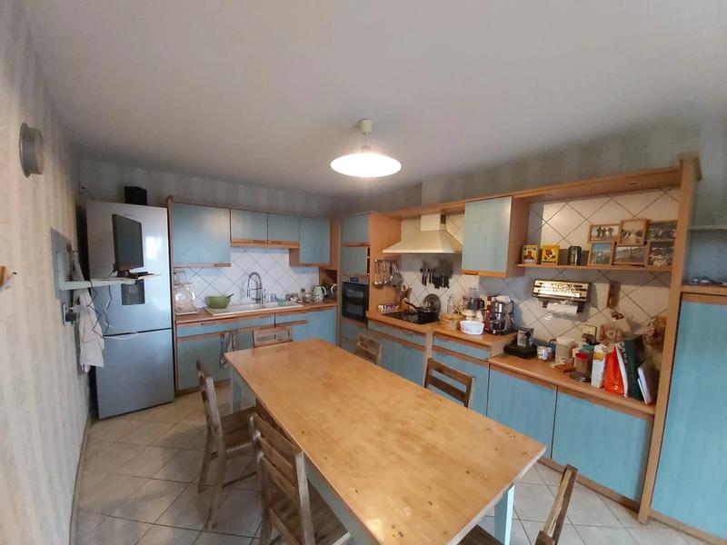 Maison - 212 m² - 5 pièces