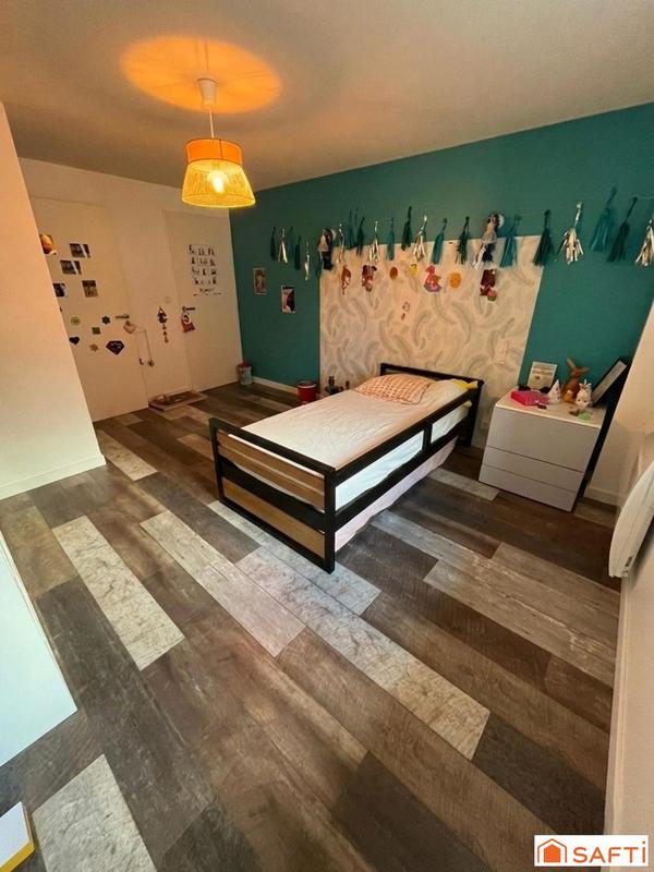 Maison - 100 m² - 4 pièces