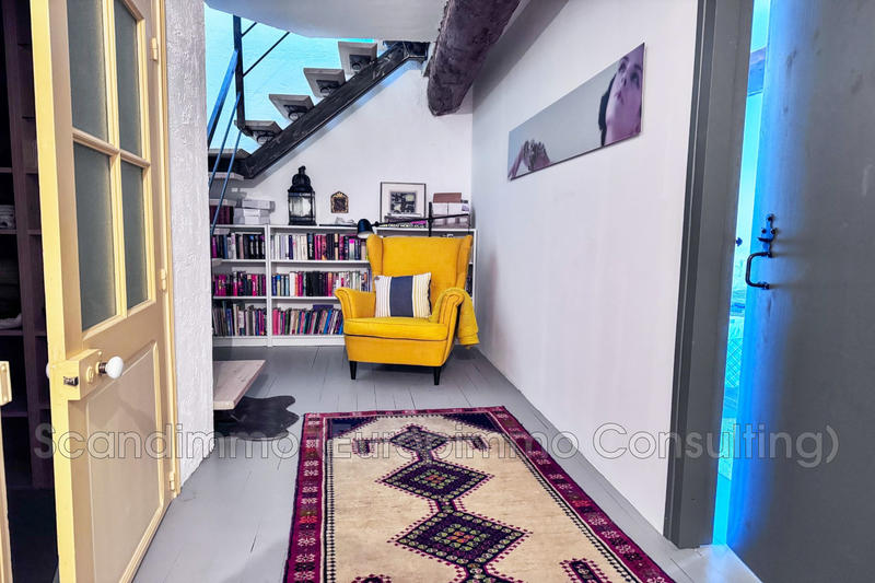 Maison - 161 m² - 7 pièces