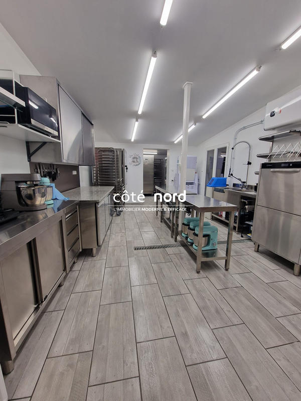 Maison ancienne - 200 m² - 7 pièces