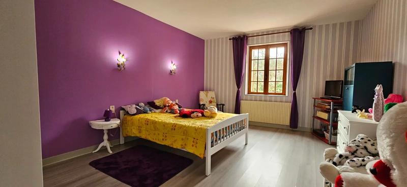 Maison - 410 m² - 11 pièces