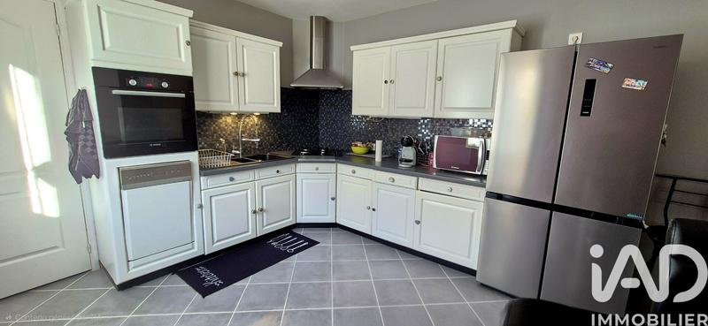 Maison - 90 m² - 5 pièces