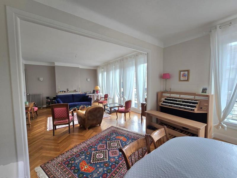 Appartement - 138 m² - 4 pièces