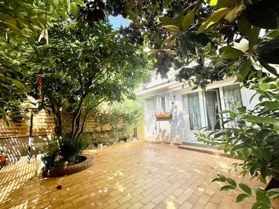 Maison de ville - 140 m² - 5 pièces