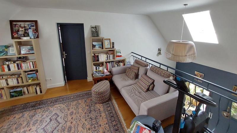 Maison contemporaine - 202 m² - 6 pièces