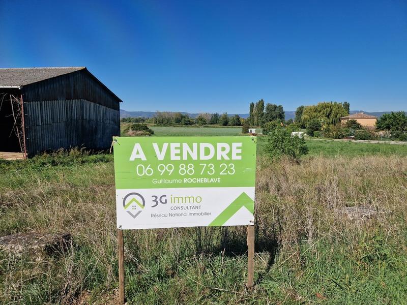 Terrain constructible - 1 126 m²