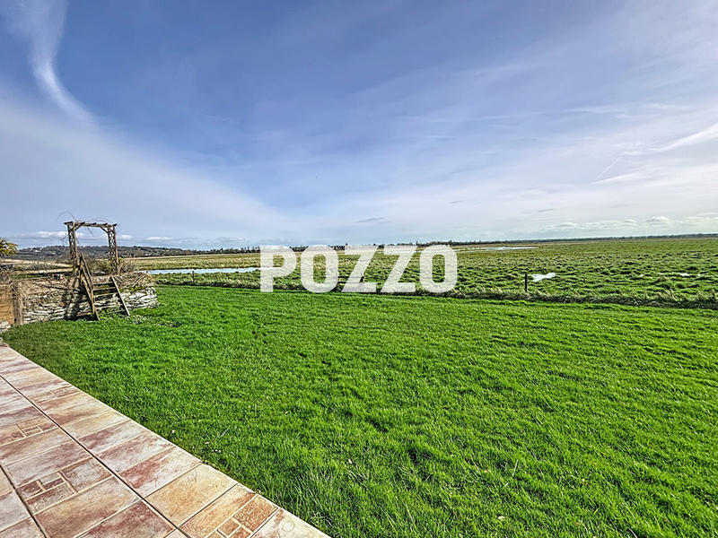 Maison - 143 m² - 8 pièces