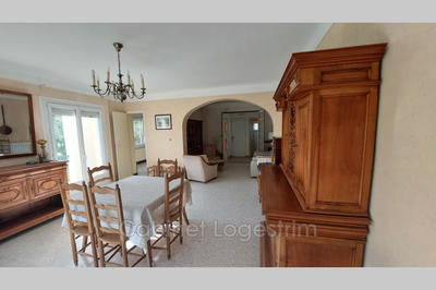 Villa - 147 m² - 6 pièces