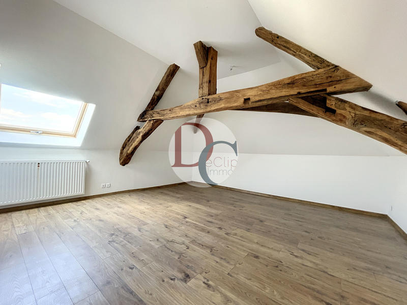 Maison - 316 m² - 11 pièces