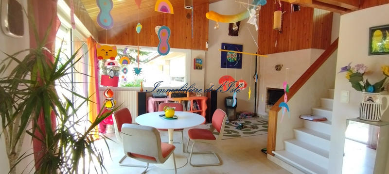 Maison - 175 m² - 8 pièces